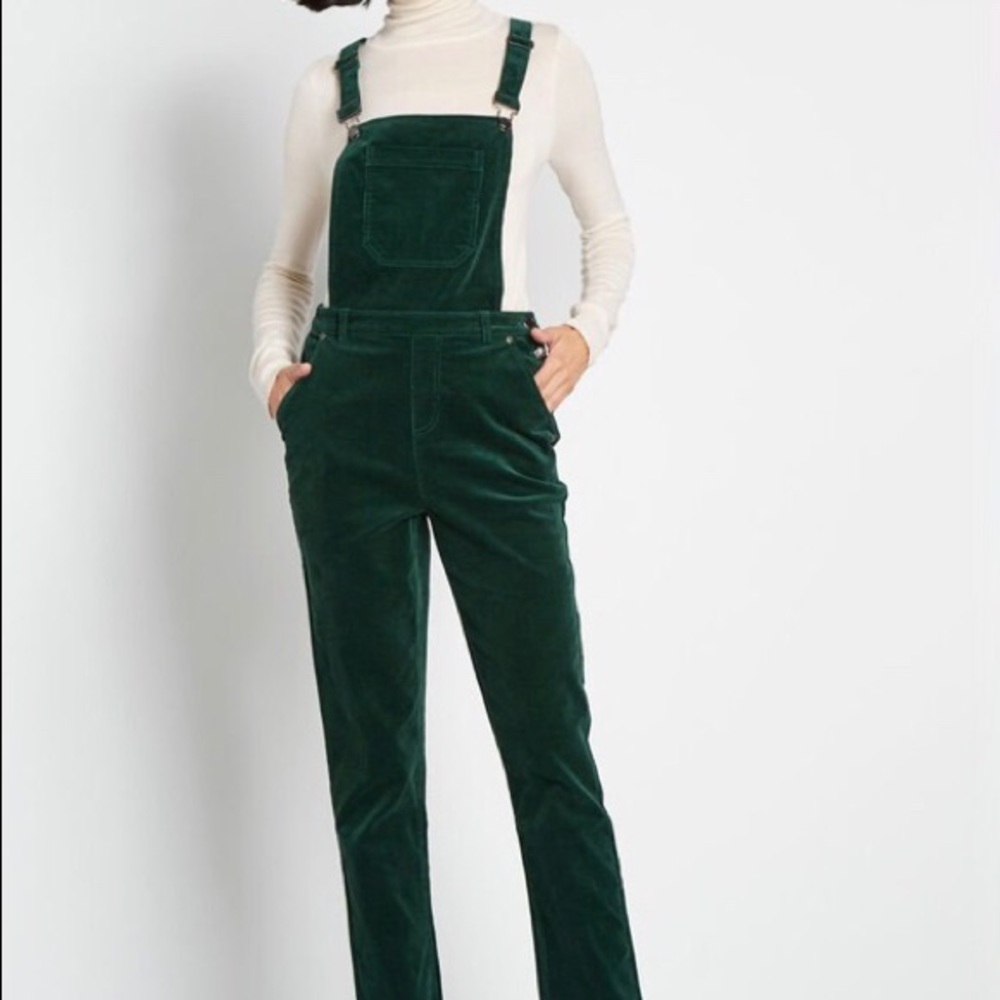 Size M Modcloth Green Corduroy Overalls LIKE NEW